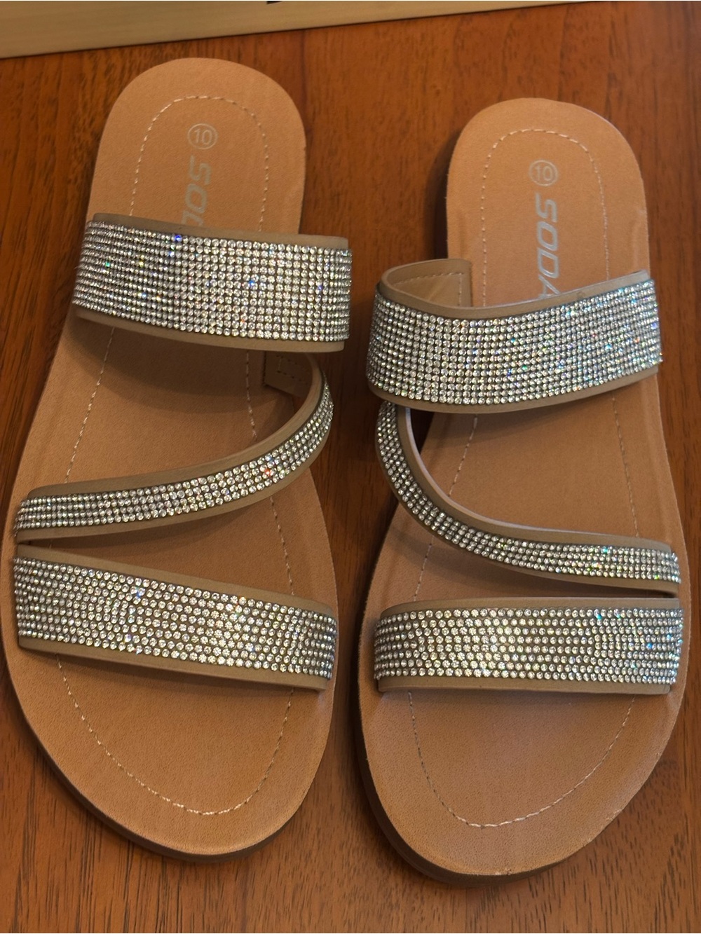 Soda Women's Rhinestone Slide Sandals SZ 10